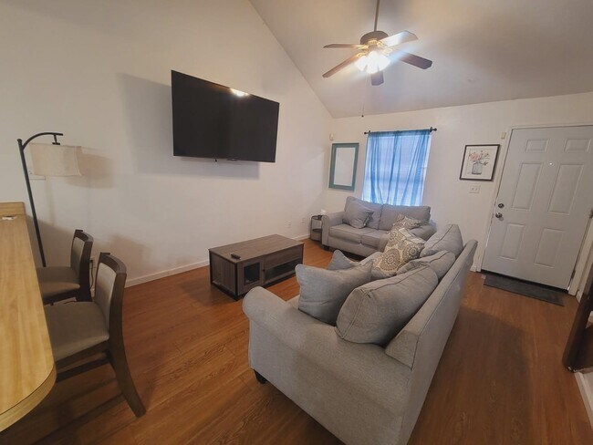 Photo - 1119 Ocala Rd