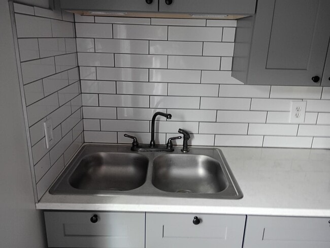 Photo - 187 Elmwood Ave