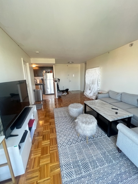 Building Photo - 200 Freeman St Unit 902 Rental