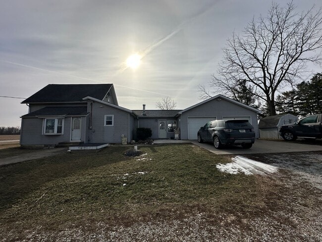 Photo - A Rare Indiana Farmhouse Retreat - Experience True Country Living in Randolph County