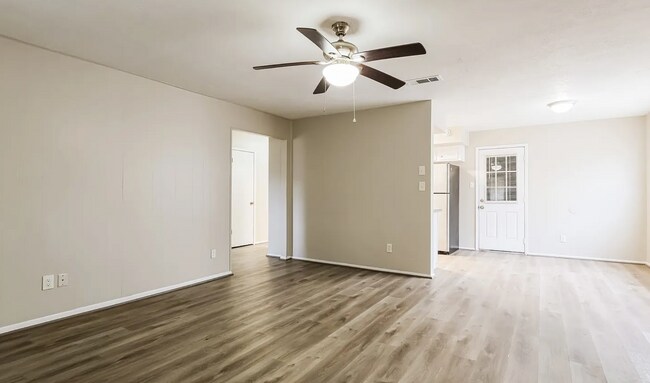 Photo - 500 Allison St