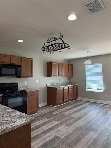 Photo - 2908 Desert Dr