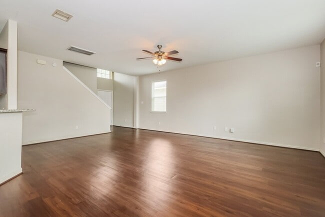 Photo - 2802 Mesquite Ridge Dr