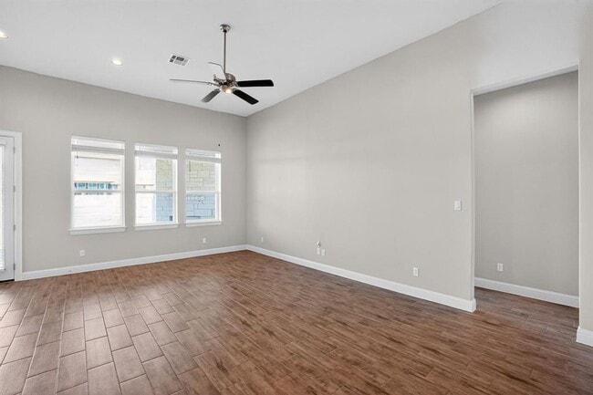 Photo - 17216 Borromeo Ave