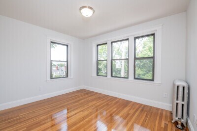 Photo - 15 Elko St Unidad #1