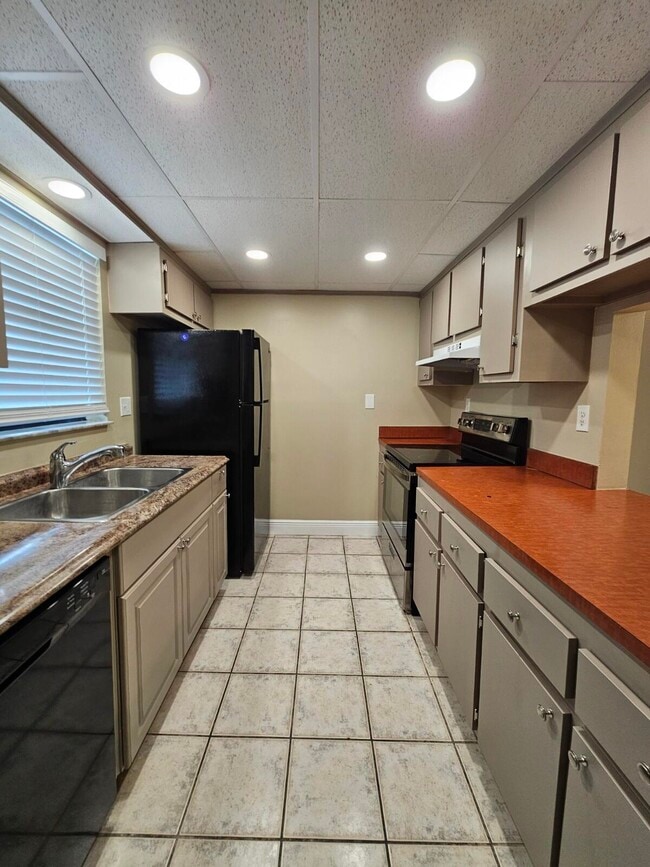 Photo - 1700 N Congress Ave Unit 206