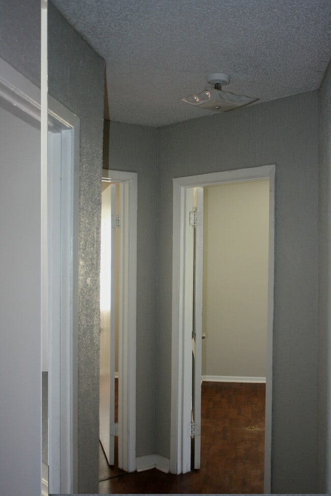 Photo - 2621 28th St