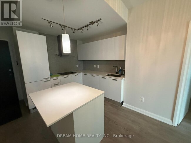 Photo - 9 Bogert Ave Unit 2506