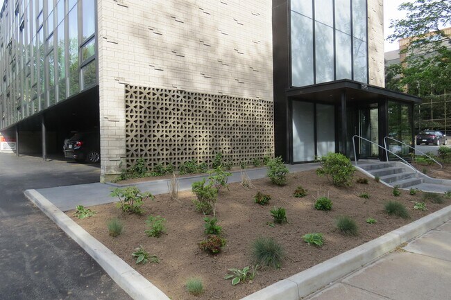 Photo - 1545-1545 Oxford St Unit 45