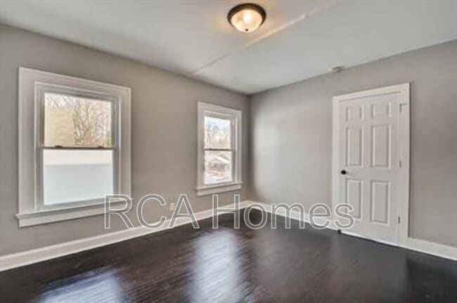 Photo - 412 N Bradley Ave Unit 3