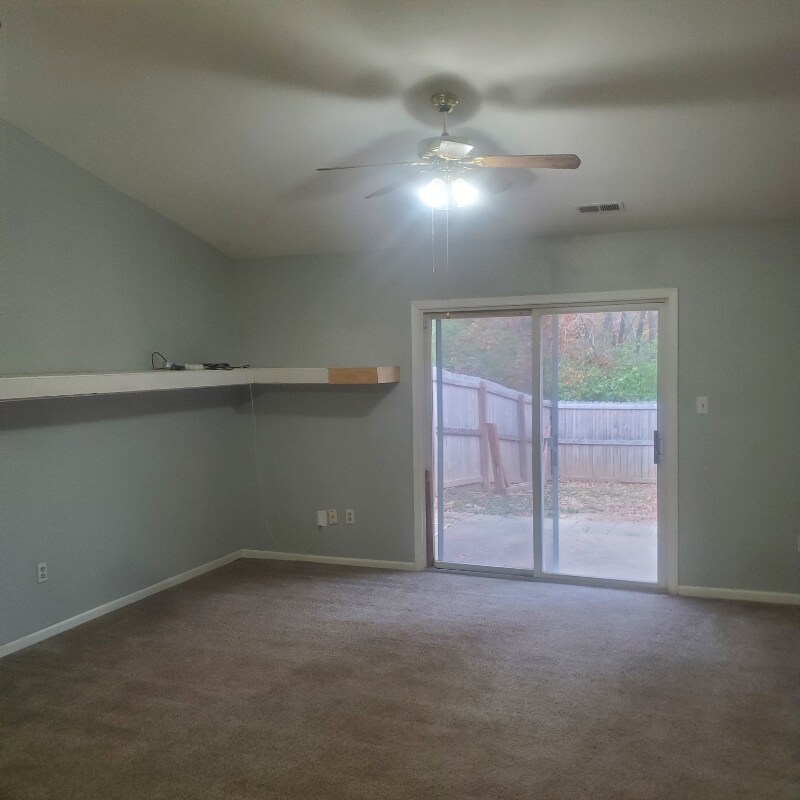 Photo - 38 Joan Dr Unit 38b Joan dr