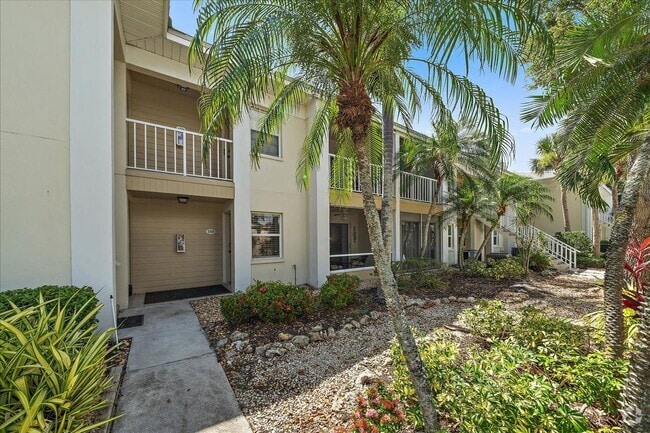 Building Photo - 425 Cerromar Terrace Rental