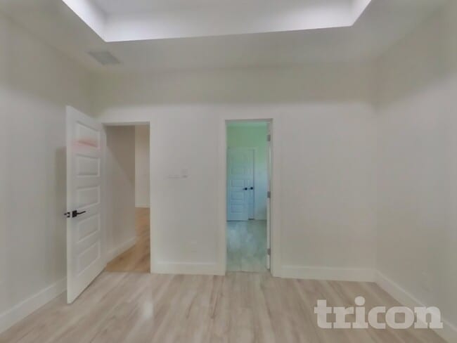 Photo - 328 Lakey Rd