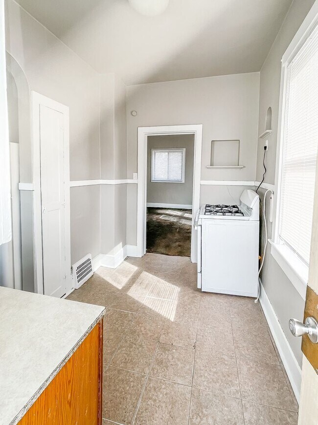 136 E Johnson St Apartment Unit 138 Fond Du Lac, WI