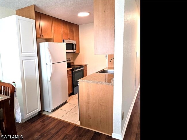 Photo - 4615 Bayshore Dr Unit E8