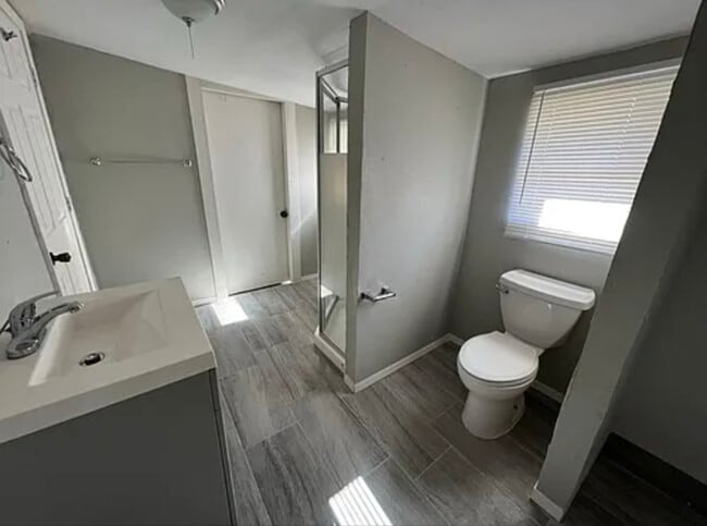 Photo - 2738 Spring St Casa