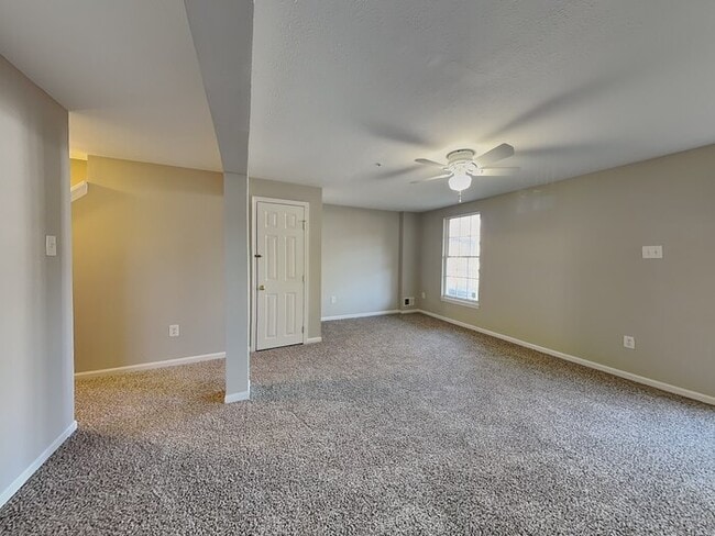 Photo - 7107 Pahls Farm Way