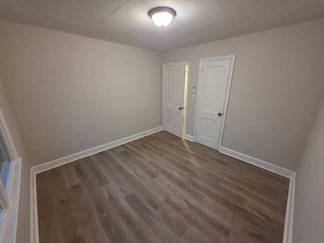 Photo - 115 Chestnut Dr