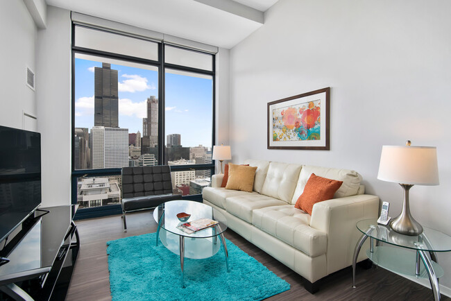 Building Photo - 765 W Adams St Rental