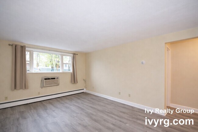 Photo - 1105 Lexington St Unit 7-3