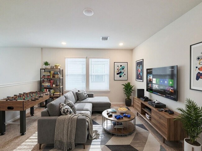 Photo - 94 Valiant Ridge Trail