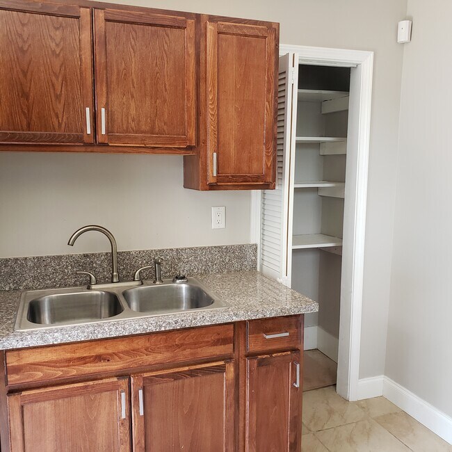 Photo - 8324 Cohn St Unit 8324