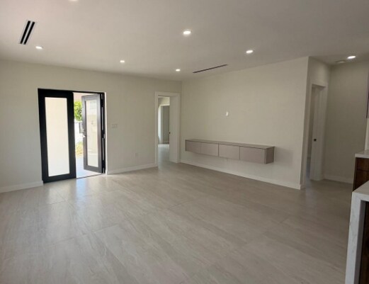 3680 NW 16th St