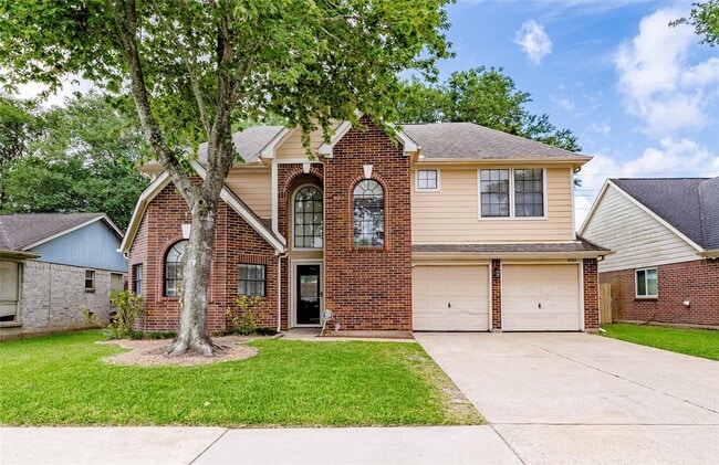 Building Photo - 3022 Norwich St