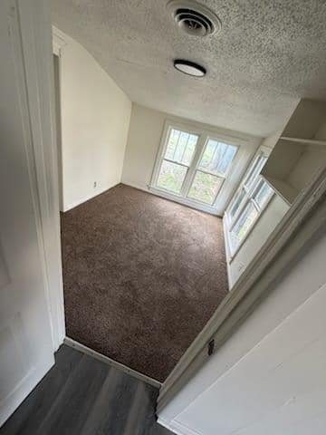 Photo - 813 E Oak St