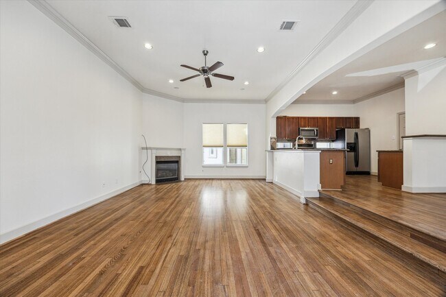 Photo - 5334 Kiam St