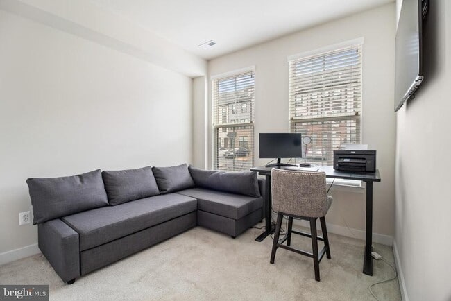 Photo - 646 Lakemont Dr