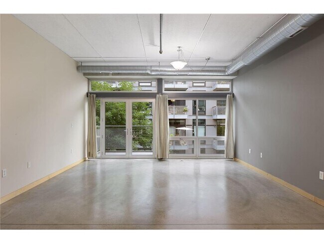 Photo - 710 N 4th St Unidad 312