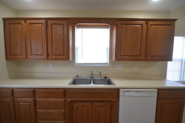 Photo - 2271/2273 S Hartford Unidad 2271