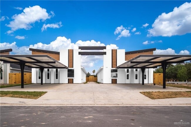 Building Photo - 604 N Onyx Ave Unit 2 Rental