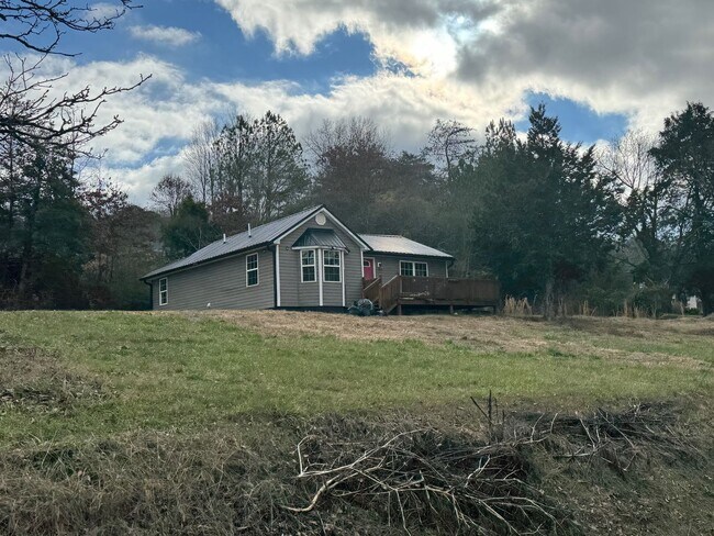 800 Tennessee Nursery RD NW - 800 Tennessee Nursery RD NW House