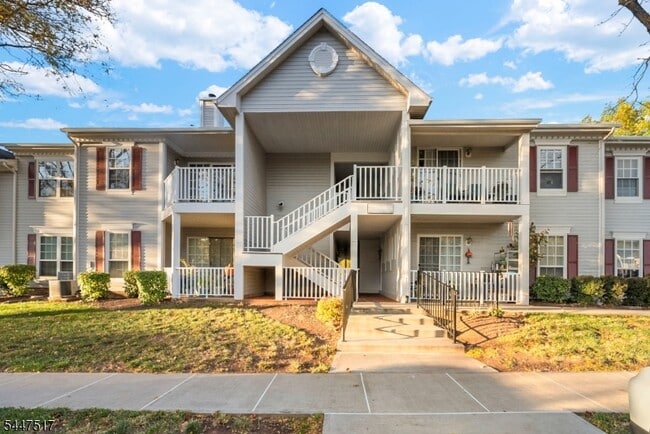 Building Photo - 3207 Winder Dr