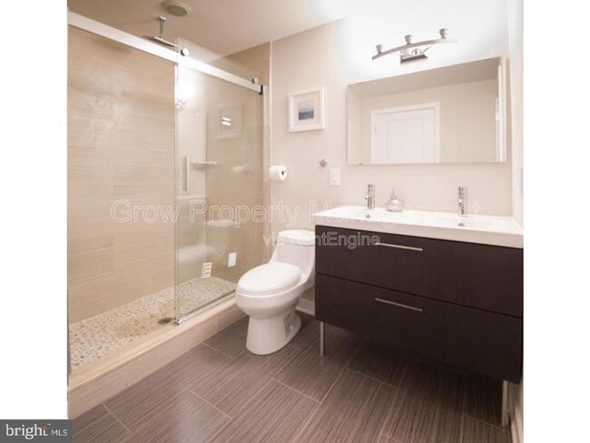 Photo - 1416 Parrish St Unit 2