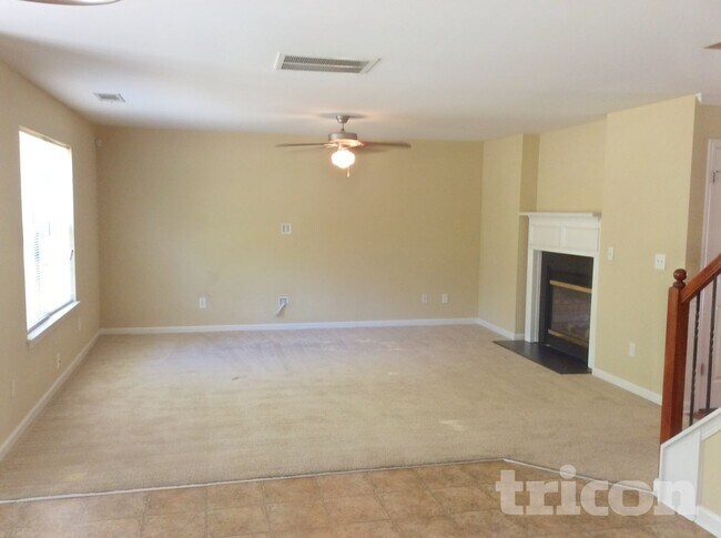 Photo - 6601 Pamplona Pl