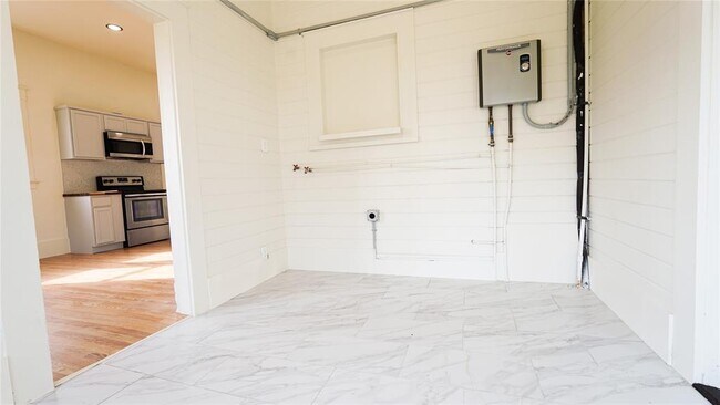 Photo - 15501 FM1100