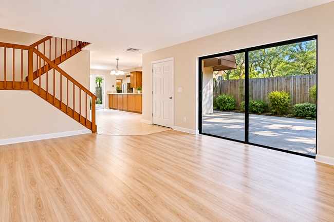 Photo - 1304 13th Ln