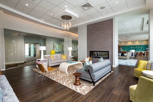 Photo - Nine15 Midtown