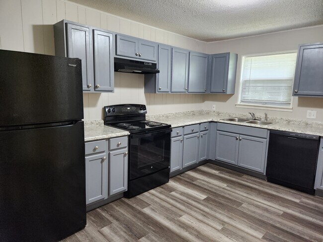 Photo - 9401 Hollaman Cir
