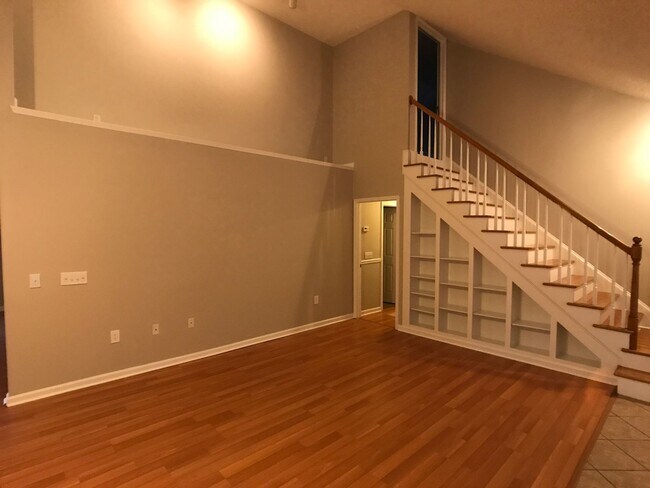 Photo - 9637 Lehigh Ave