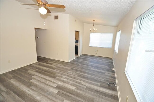 Photo - 147 Shannon Dr