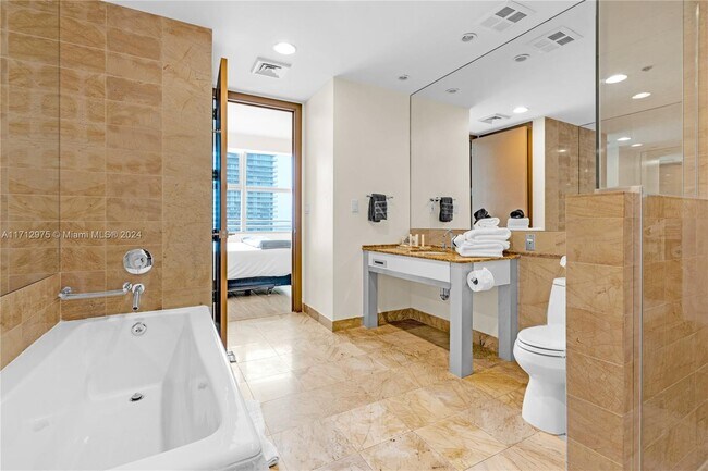 Photo - 1395 Brickell Ave Unit 3205