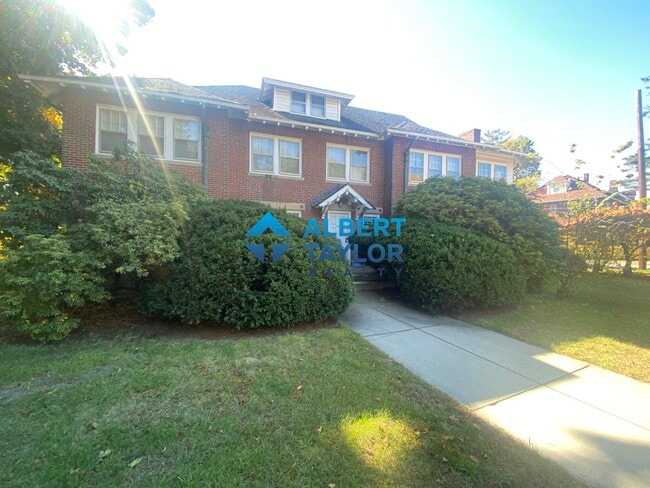 Photo - 200 Commonwealth Ave Unit 1