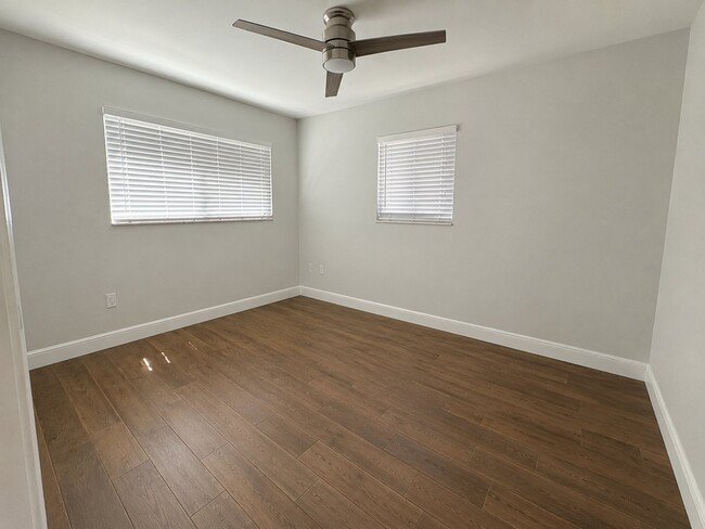 Photo - 4311 NW 2nd Ave