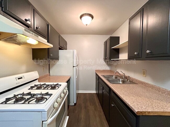 Photo - 1333 Kendall St SE Unit 136