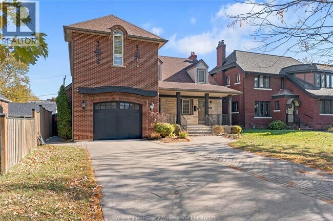 Photo - 282 ROSSINI LOWER