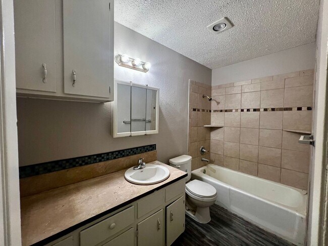 Photo - Charming 2 Bedroom